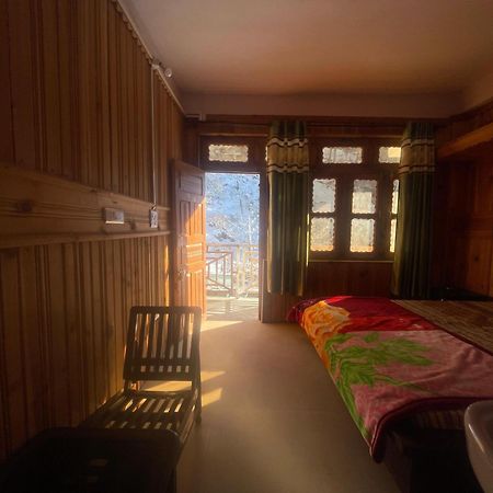 Hotel Sss The Chanshal Retreat Khashdhār Esterno foto